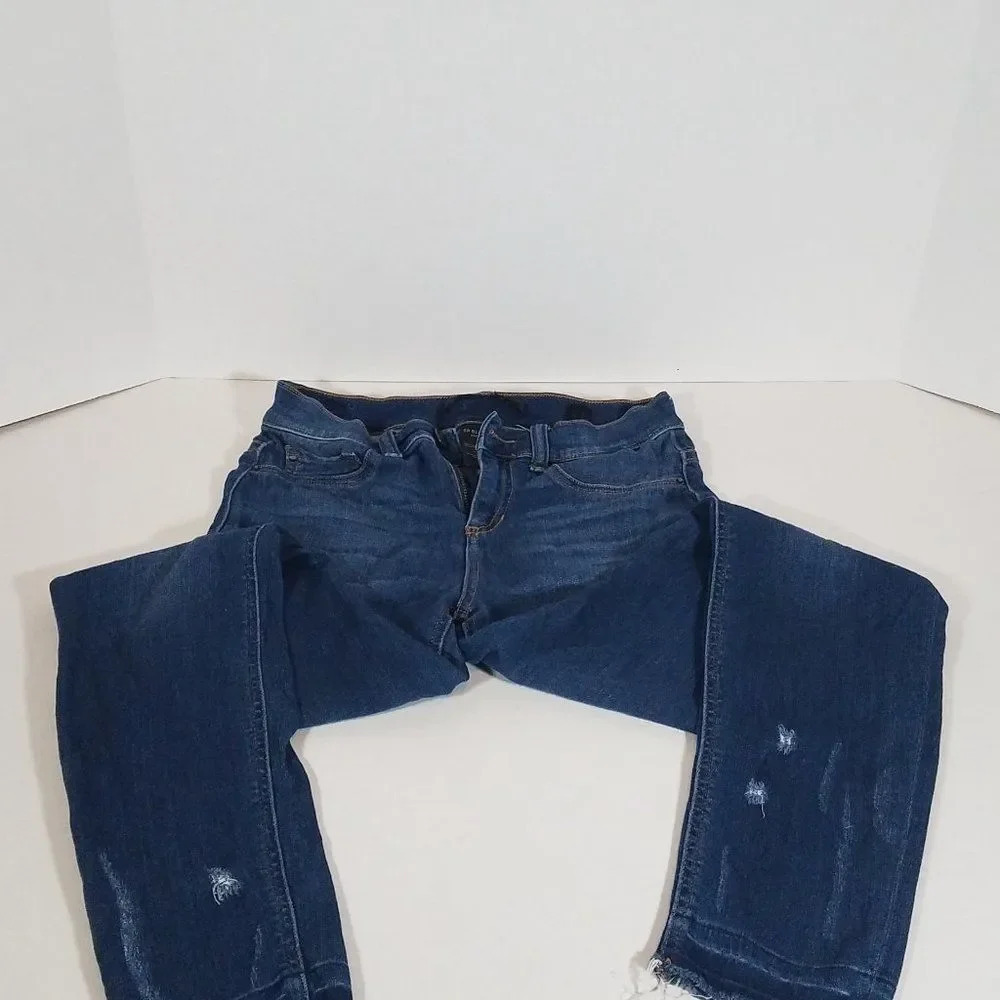 Black label women's jeans